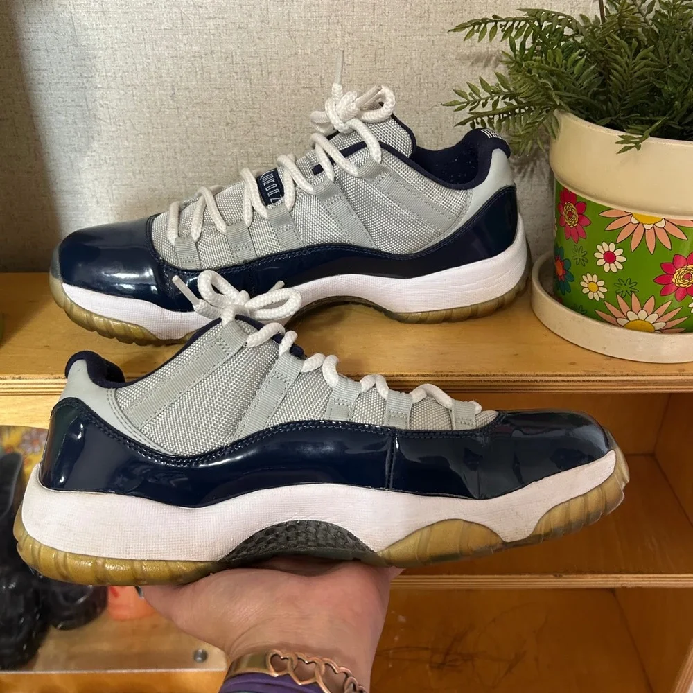 Jordan 11 Retro Low Georgetown Grey Mist Midnight Navy 528895-007 Mens Sneaker